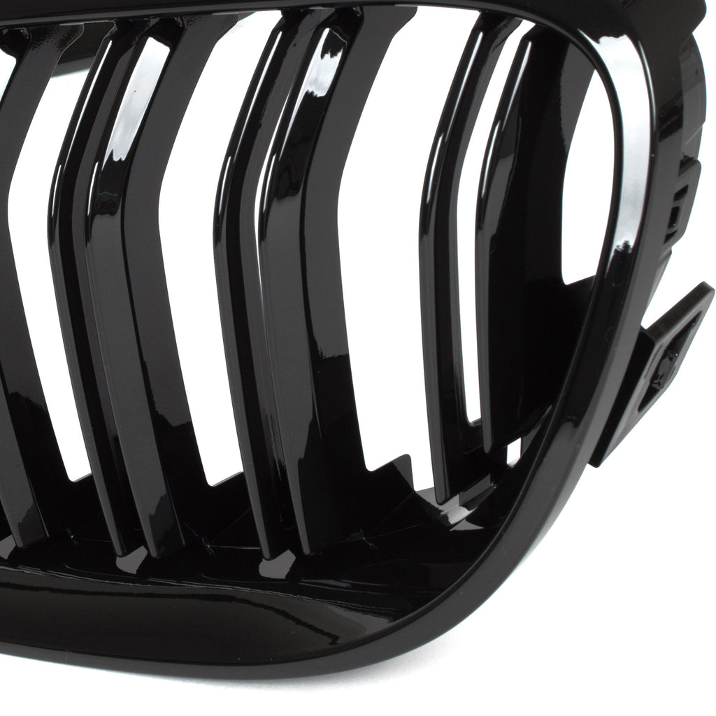 Чифт решетки между фаровете за BMW 3 E92 E93 2010–2013