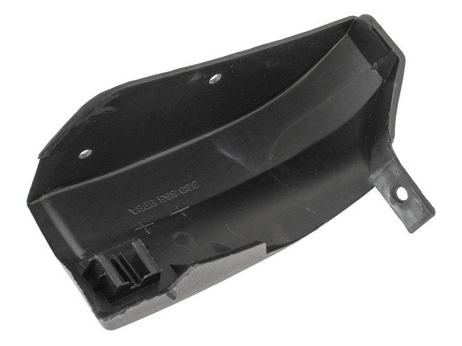 Накладка на задния праг (ъгъл) за Пасат Б5 1996–2005 – 3B0853898A