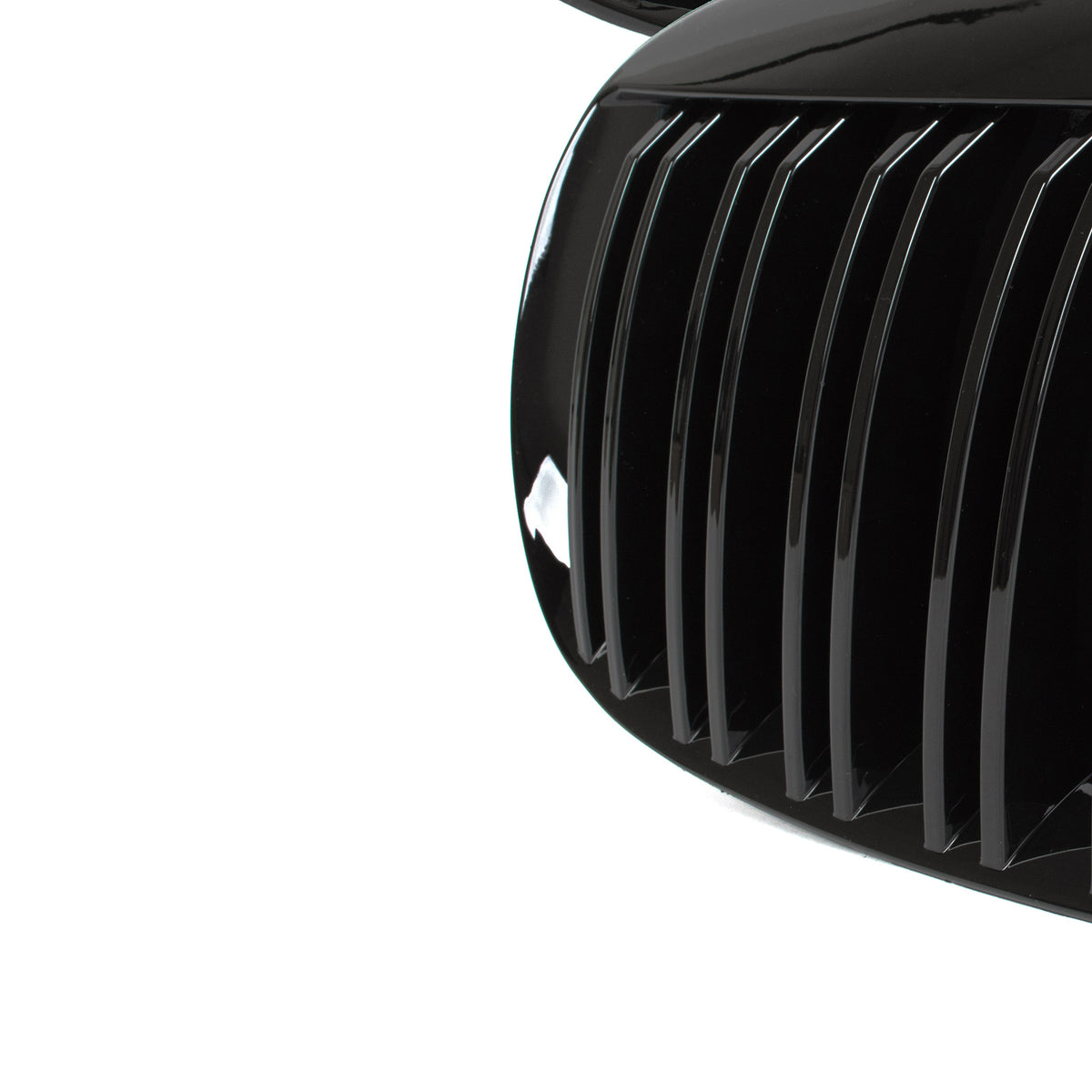 Чифт решетки между фаровете за BMW 6 E63 / E64 2004–2010 – 51137077931