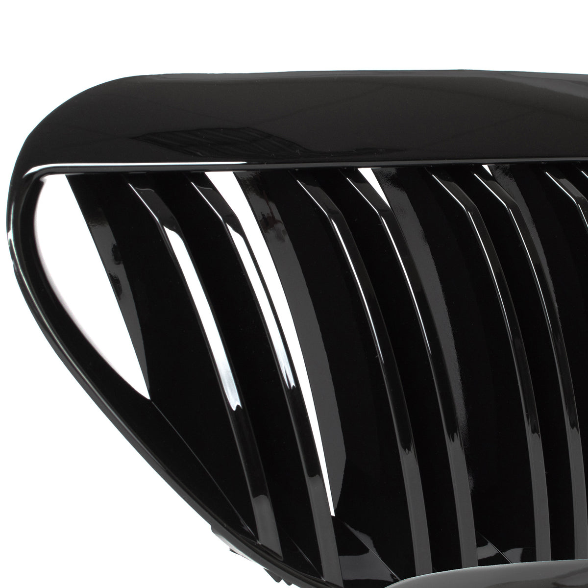 Чифт решетки между фаровете за BMW 6 E63 / E64 2004–2010 – 51137077931