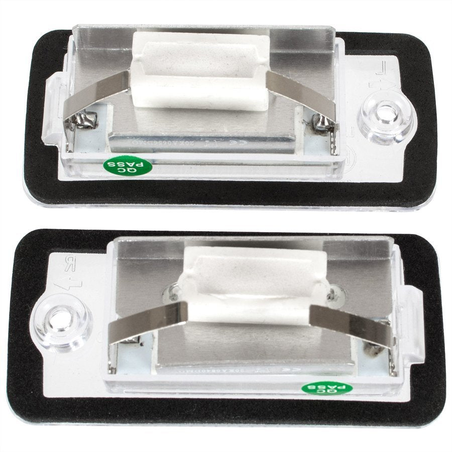 LED плафон за номер за Audi A3 A4 A6 A8 Q7 – 8E0807430A