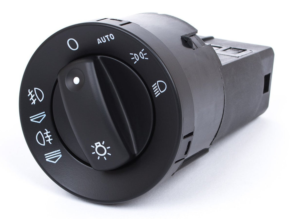 Comutator lumini cu funcție AUTO pentru Audi A4 2000–2007 – 8E0941531B