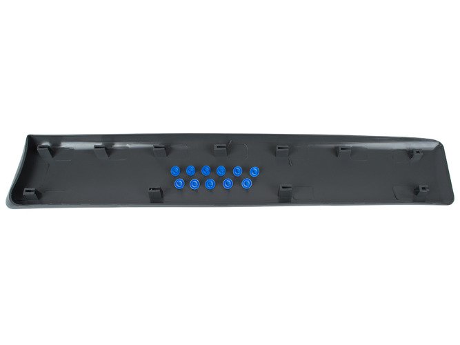 Лайстна на предните врати за Renault Trafic 2 2001–2013 – 8200036088