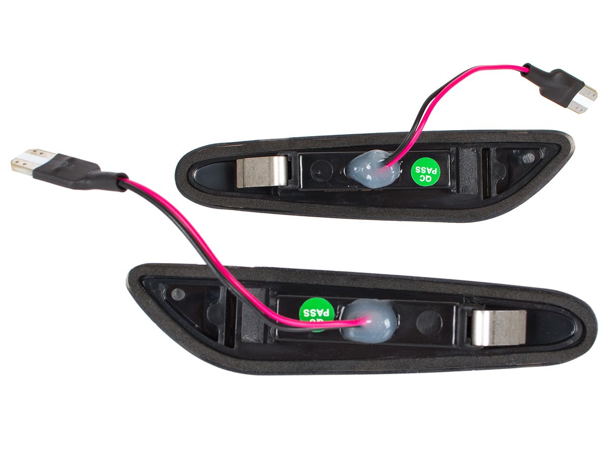 Чифт странични мигачи LED за БМВ Х3 Е83 (BMW X3 E83)