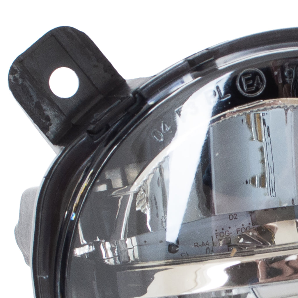 Proiector ceață LED dreapta pentru BMW 2 F22 F23 F45 2012– – 7315560