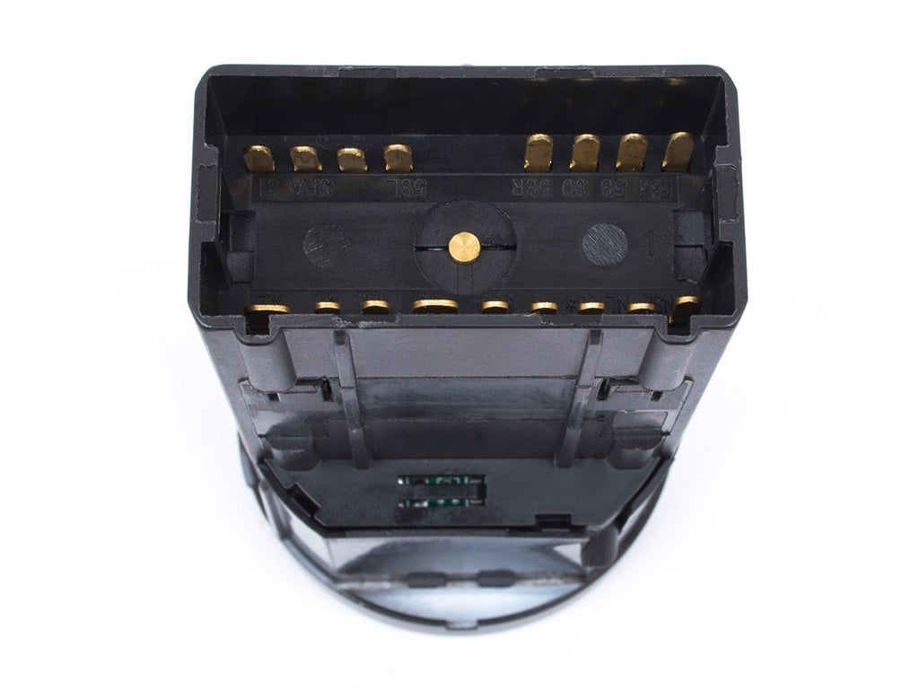 Comutator lumini cu funcție AUTO pentru Audi A4 2000–2007 – 8E0941531B