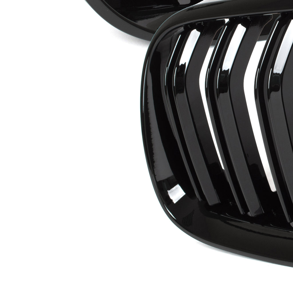 Чифт решетки между фаровете за BMW 3 E92 E93 2010–2013