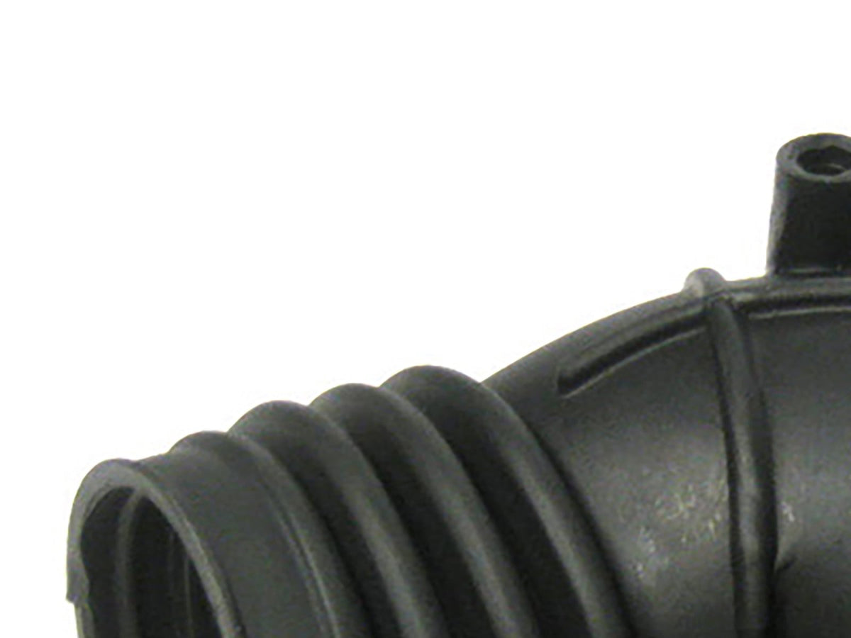 Маркуч за въздух за БМВ Е38 (BMW E38) 1994–2001 – 13541435625