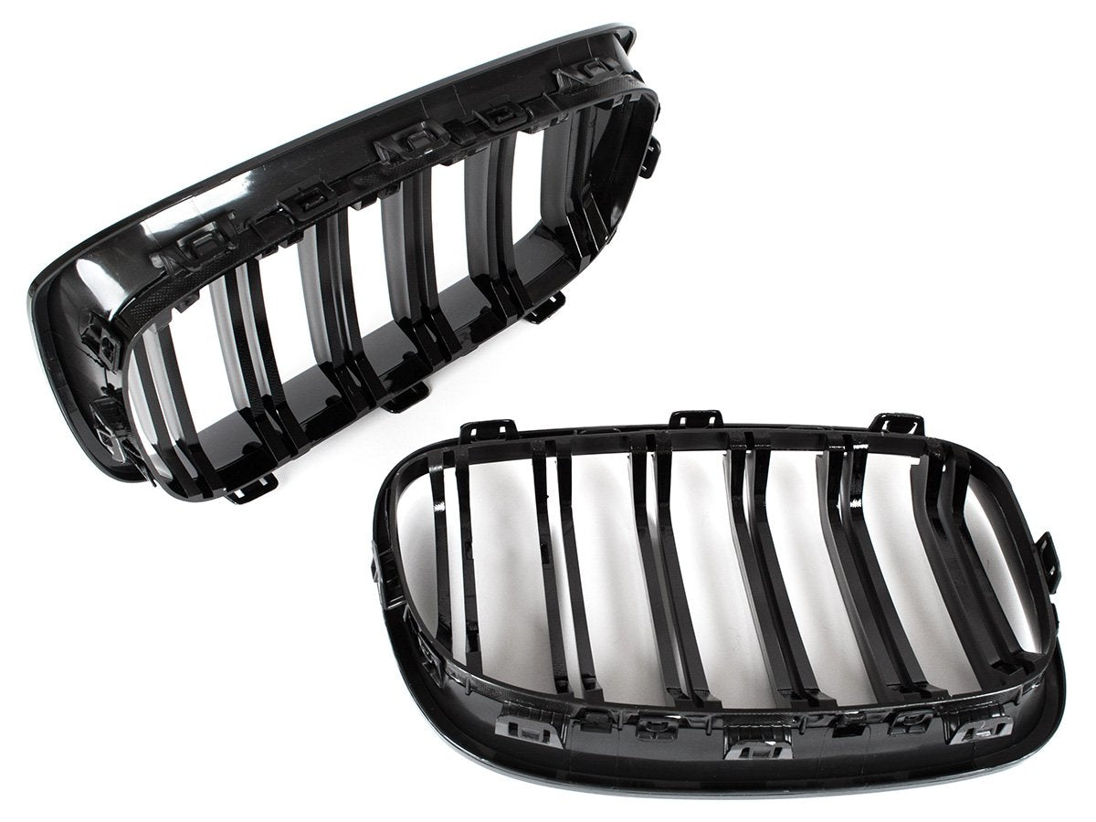 Чифт решетки между фаровете за BMW 1 F20 F21 2011–2014