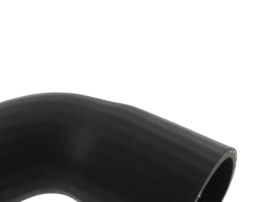 Furtun turbo intercooler pentru Volvo V40 1,9 Di 2000–2004 – 30621587