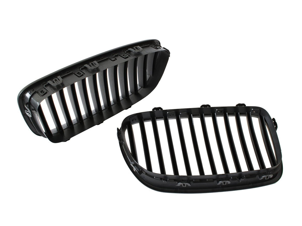 Чифт решетки между фаровете за БМВ Ф10 (BMW 5 F10 / F11) 2011–