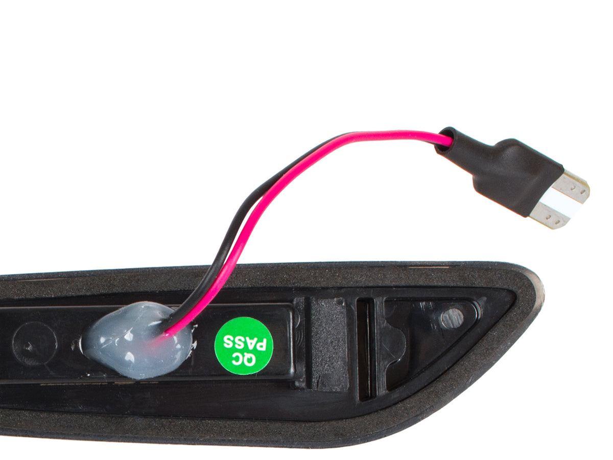 Чифт странични мигачи LED за БМВ Х3 Е83 (BMW X3 E83)