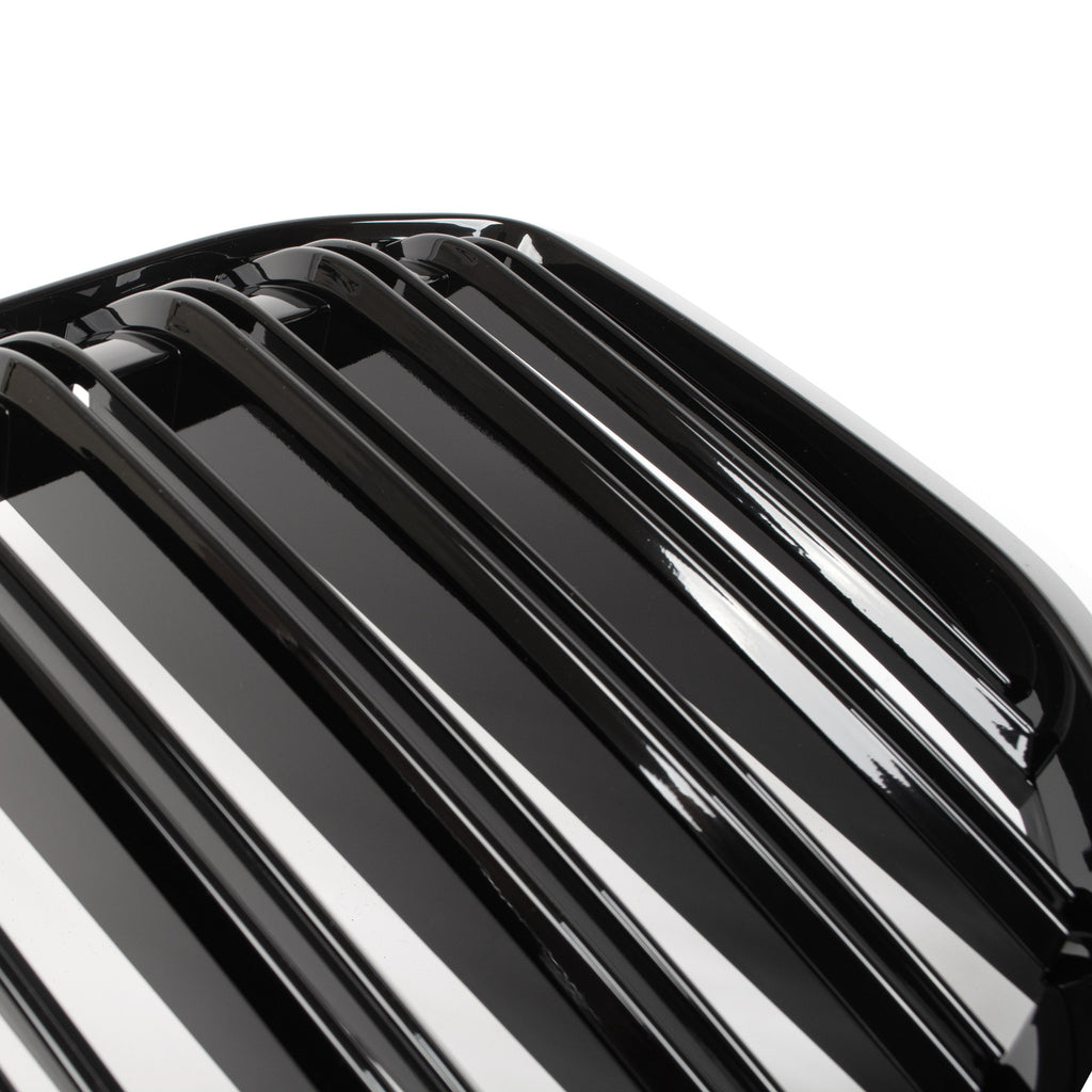 Grilă între faruri pentru BMW X7 G07 2019+ BLACK GLOSSY
