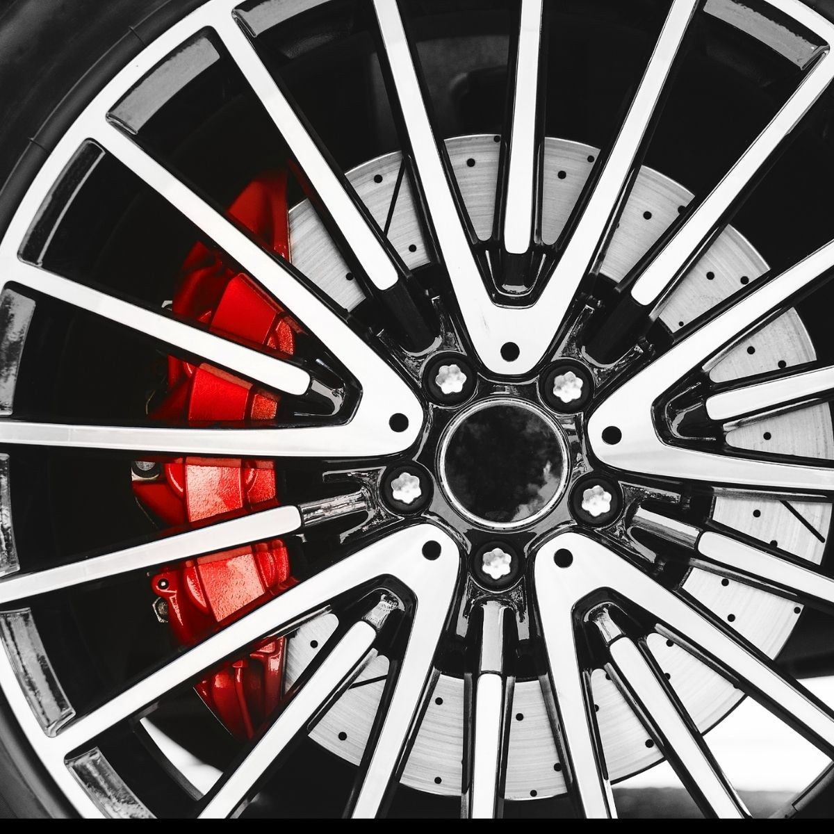 K2 BRAKE CALIPER PAINT лак за спирачни апарати, червен, 400 мл L346CE