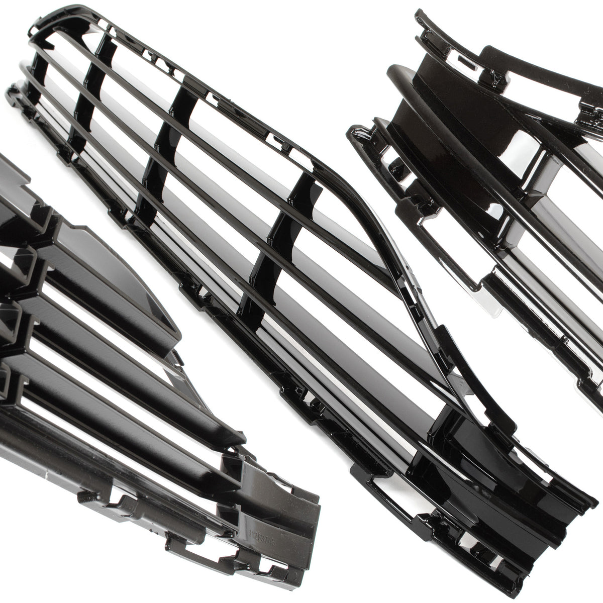 Решетка за предната броня за Volvo V40 2 2012–2019 – 31283743