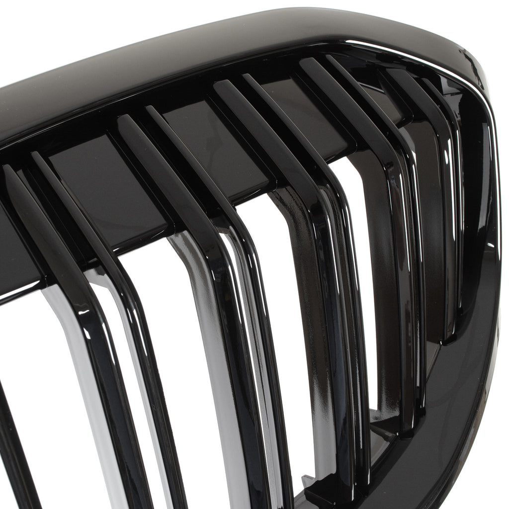 Решетка между фаровете за BMW 1 F40 2019–