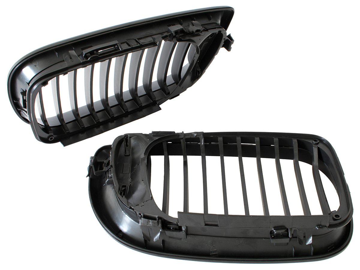 Чифт решетки между фаровете за BMW 3 E46 FL 2001–2005