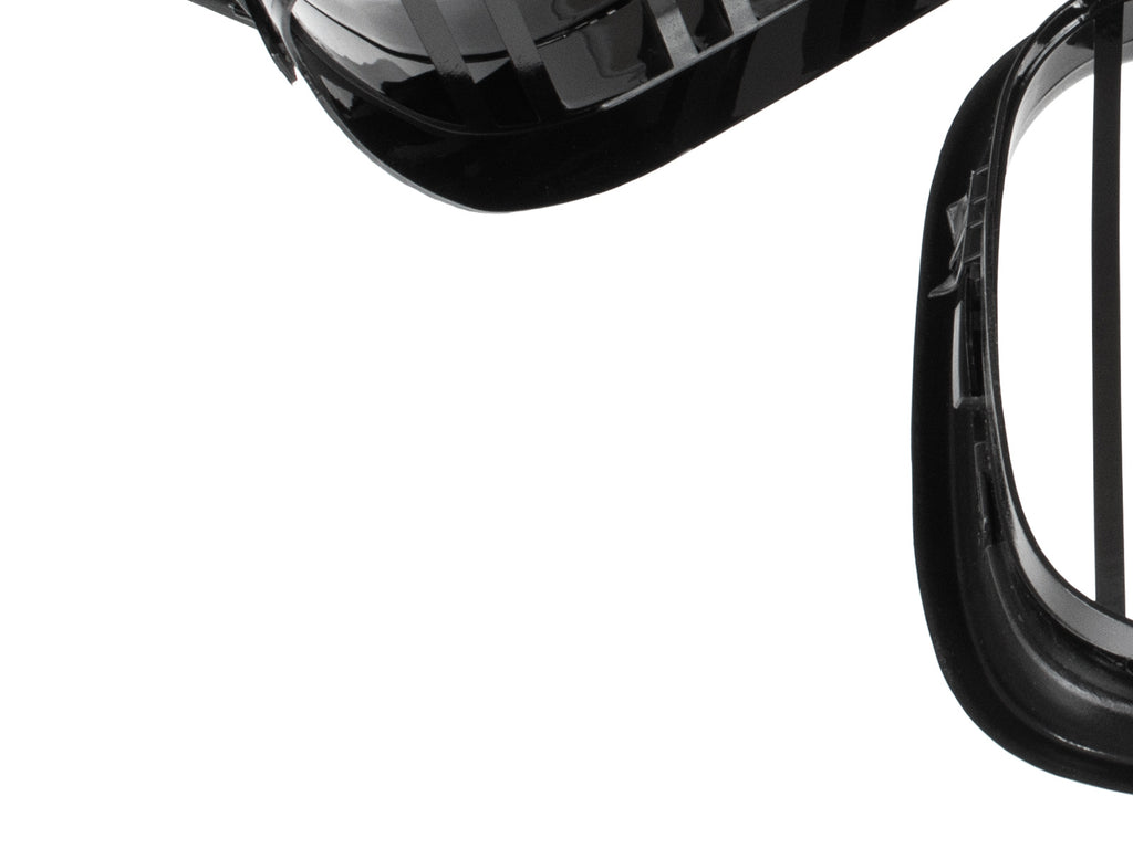 Чифт решетки между фаровете за BMW 5 E39 FL 2000–2004