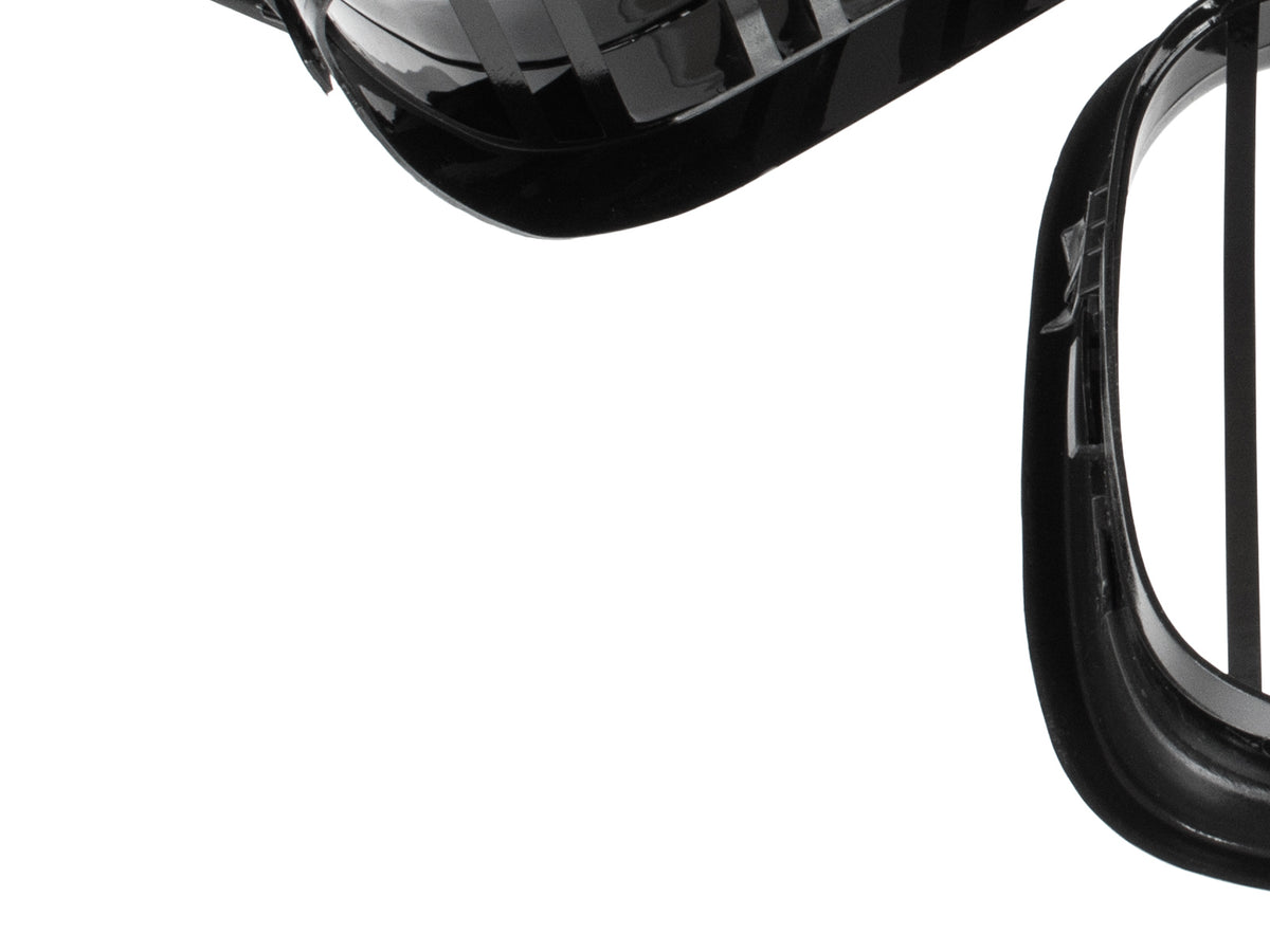 Чифт решетки между фаровете за BMW 5 E39 FL 2000–2004