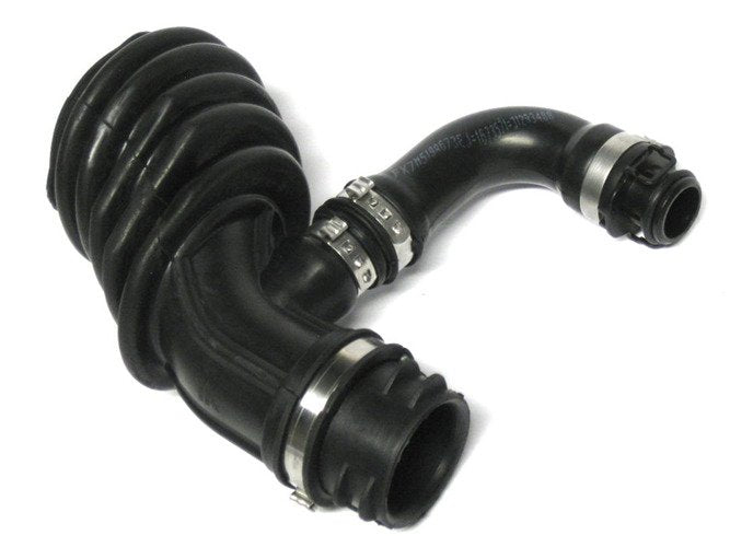 Маркуч на въздушния филтър за Форд Фокус 2 2004–2011 – 7M519A673EJ