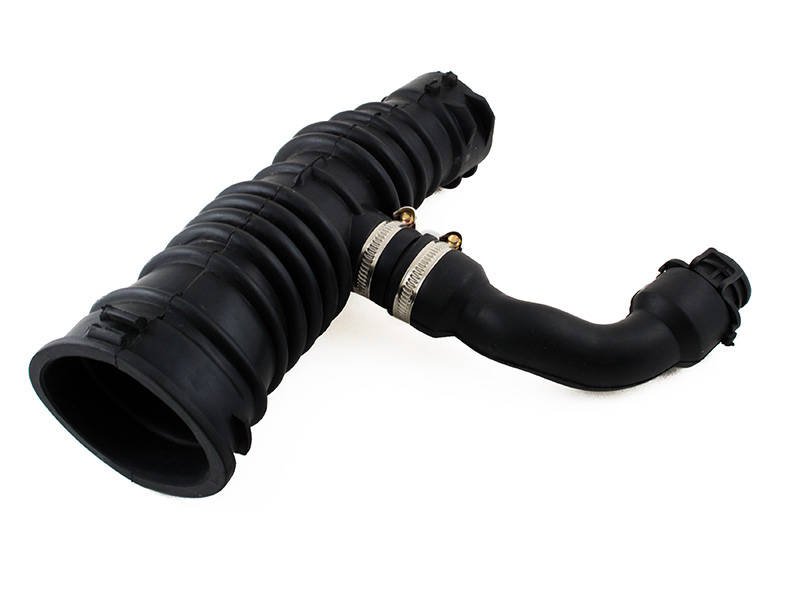 Маркуч на въздушния филтър за Форд Фокус 2 2004–2012 – 3M519A673MG
