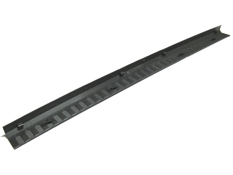 Лайсна за задната броня за Форд Транзит Конект 2002–2006 – 2T1417B07