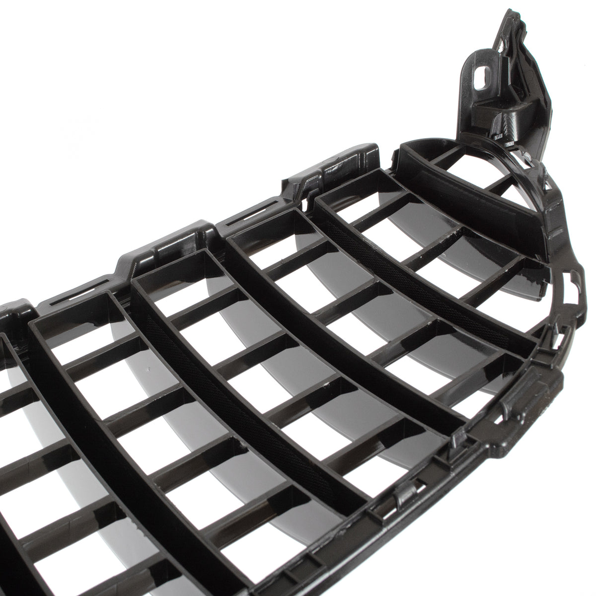 Mercedes W205 / C205 18-22 atrapa między reflektory (grill)