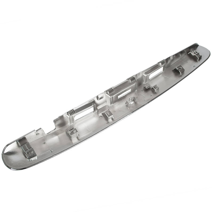 Лайстна на заден капак за Nissan Qashqai J10 2006–2013 – 90812JD00H